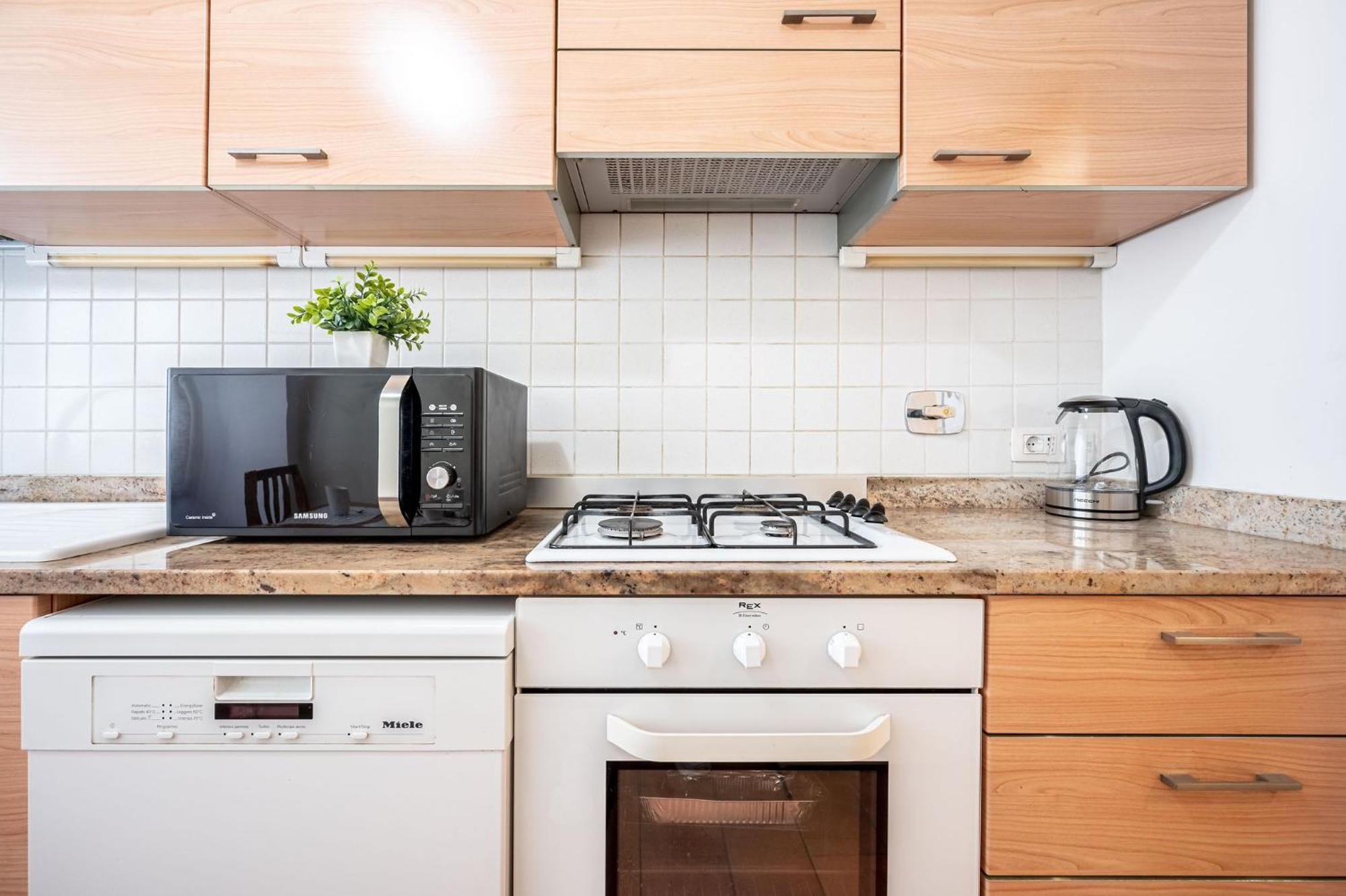 Appartement King Size Wifi Air Conditioning Tv50 10min Colosseo-trastevere Rome
